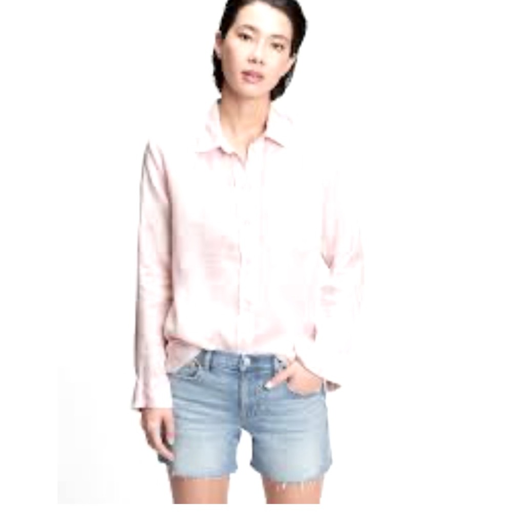 UNIVERSAL THREAD NWT Boyfriend long sleeve Shirt